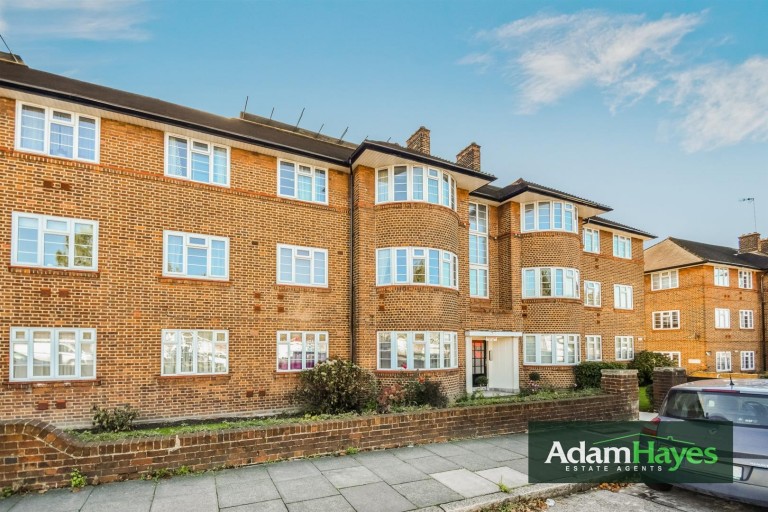 Beaufort Park, Hampstead Garden Suburb, NW11