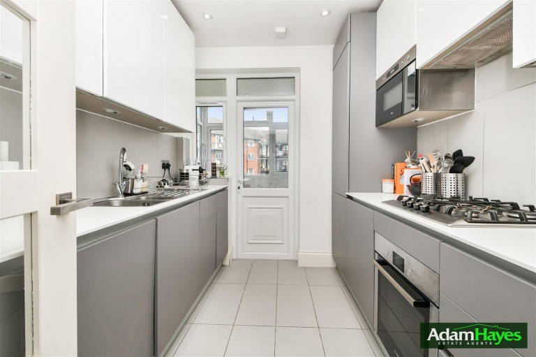 Beaufort Park, Hampstead Garden Suburb, NW11