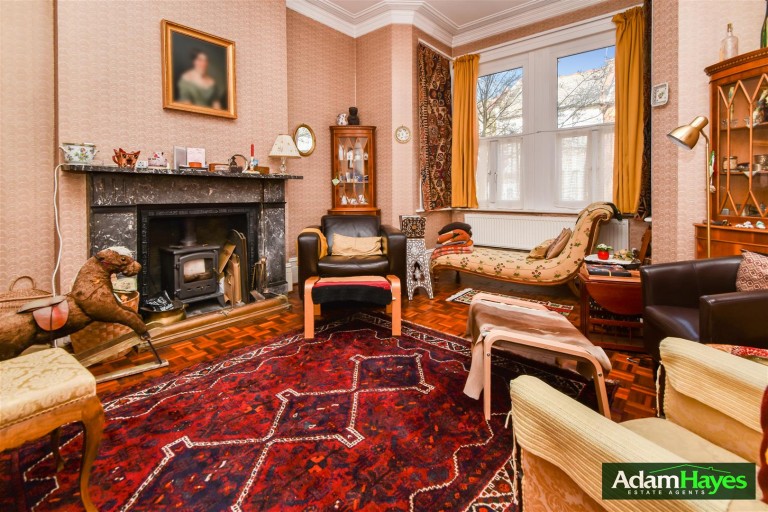 Leicester Road, East Finchley, N2