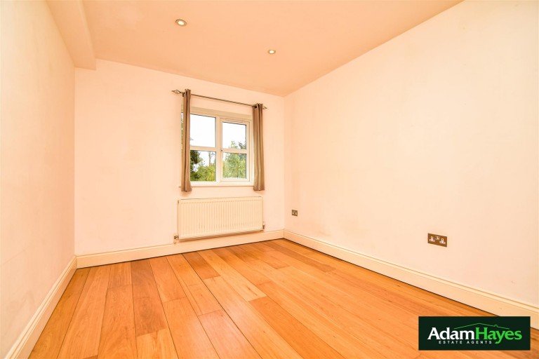 Argyle Road, West Finchley, N12