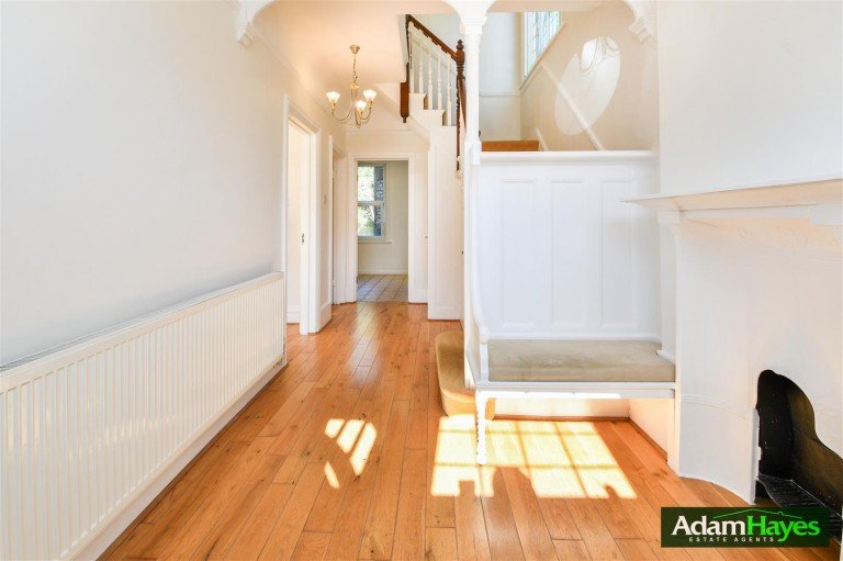 Park Crescent, Finchley, N3