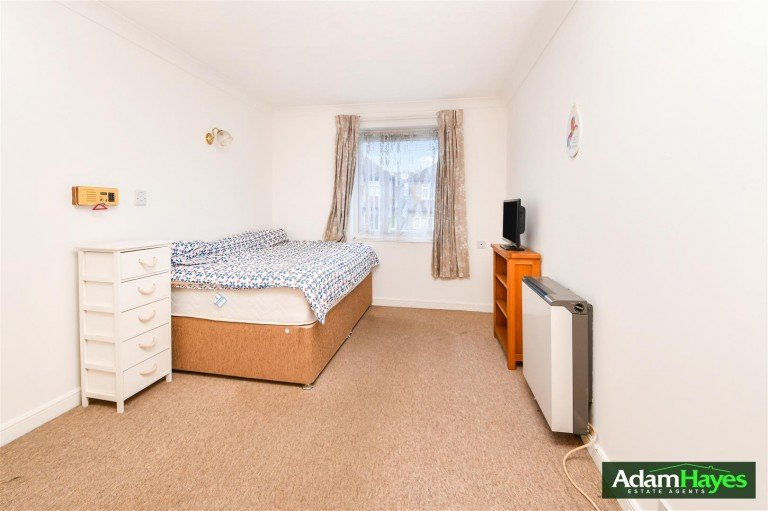 Friern Park, North Finchley, N12