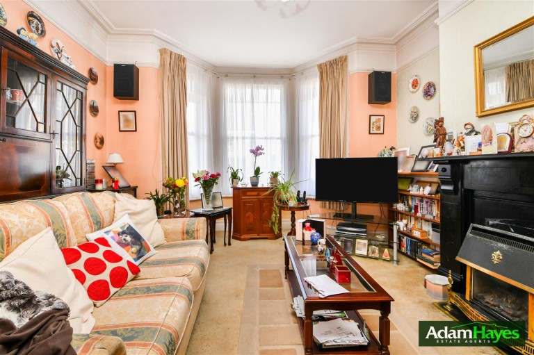 Hertford Road, East Finchley N2