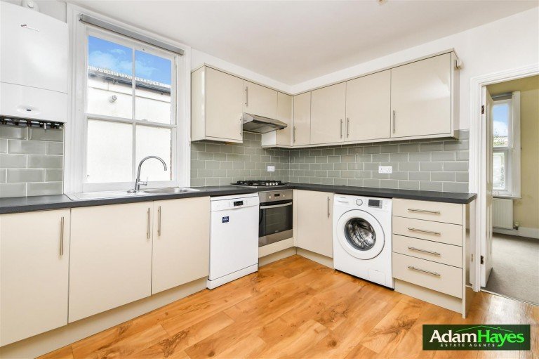 Hertford Road, East Finchley N2