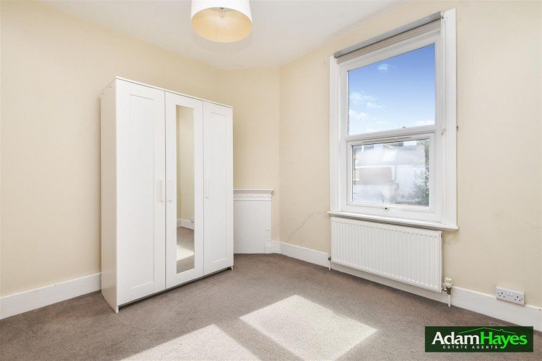 Hertford Road, East Finchley N2