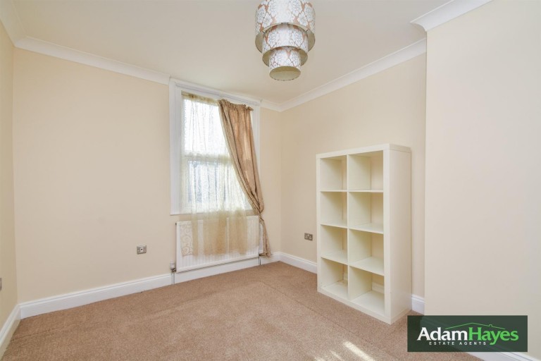 Glebe Road, Finchley, N3