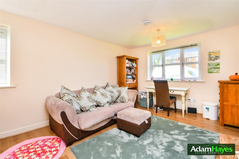 Lucas Gardens, East Finchley N2