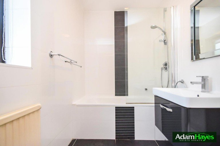 Spencer Close, Finchley Central, N3