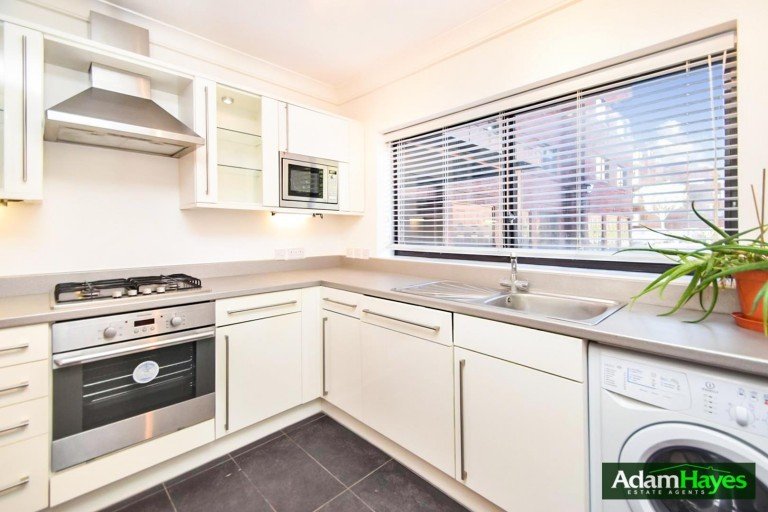 Spencer Close, Finchley Central, N3