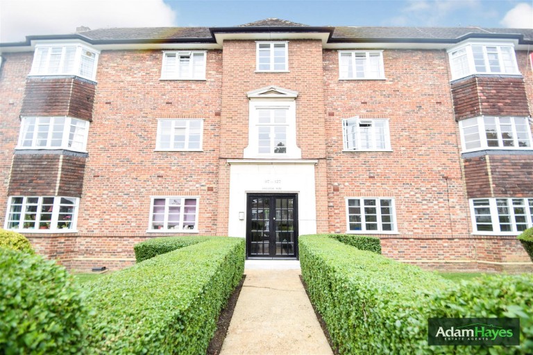 Ossulton Way, Hampstead Garden Suburb, N2