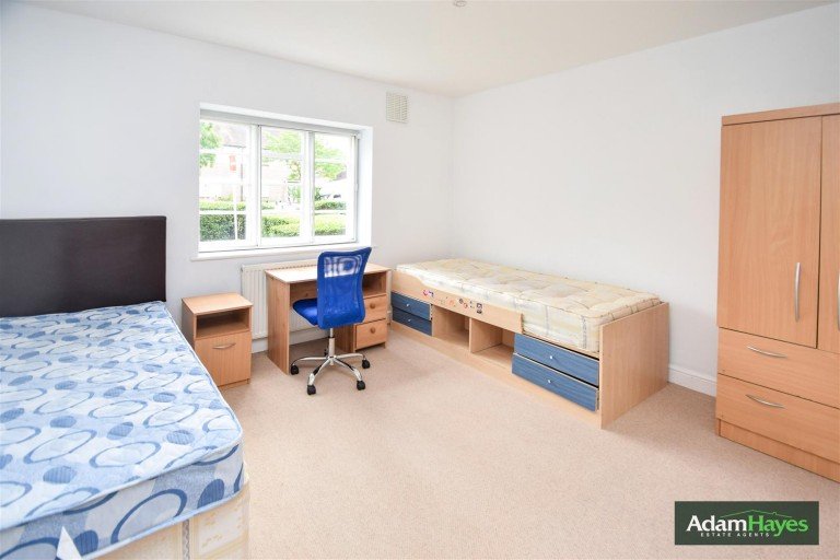 Ossulton Way, Hampstead Garden Suburb, N2