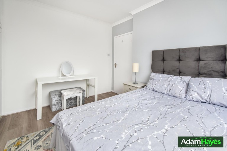 Abercorn Road, Mill Hill East, NW7