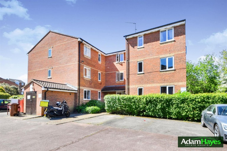 Blackdown Close, East Finchley, N2