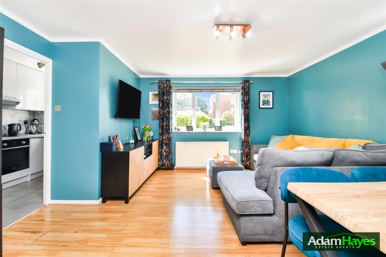 Blackdown Close, East Finchley, N2