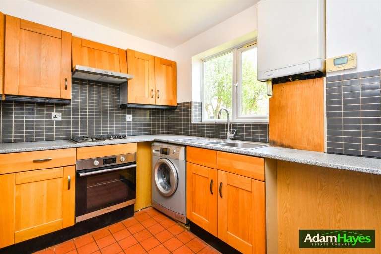 Coppetts Road, Muswell Hill N10