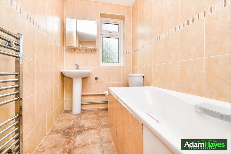 Woodside Grange Road, North Finchley, N12