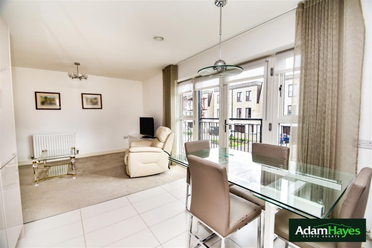Henry Darlot Drive, Mill Hill, NW7