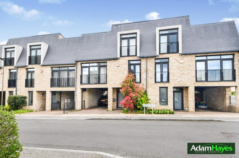 Minotaur Drive, Barnet, EN5