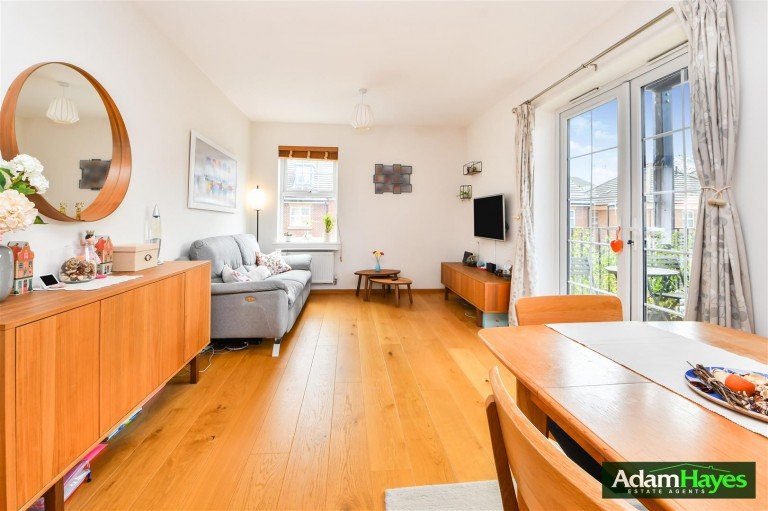 Gilson Place, Muswell Hill N10