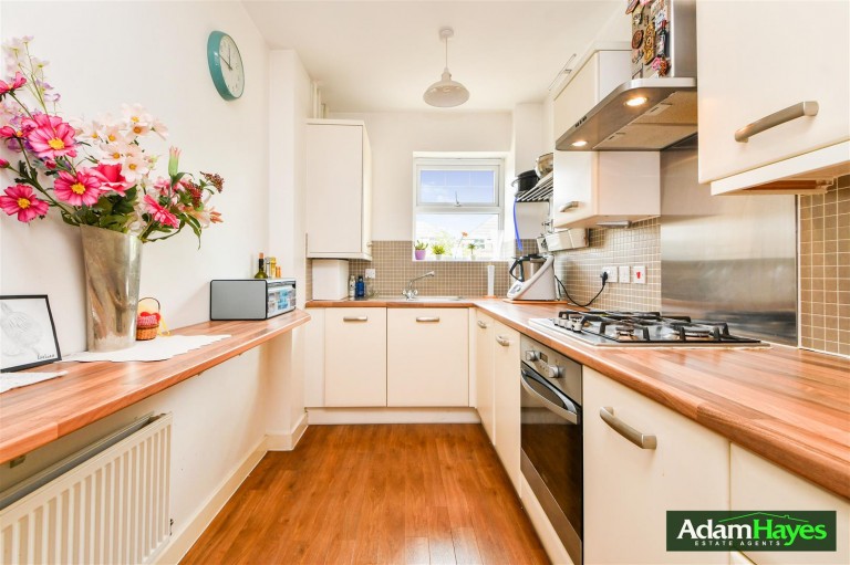Gilson Place, Muswell Hill N10