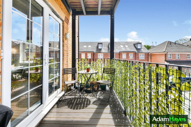 Gilson Place, Muswell Hill N10