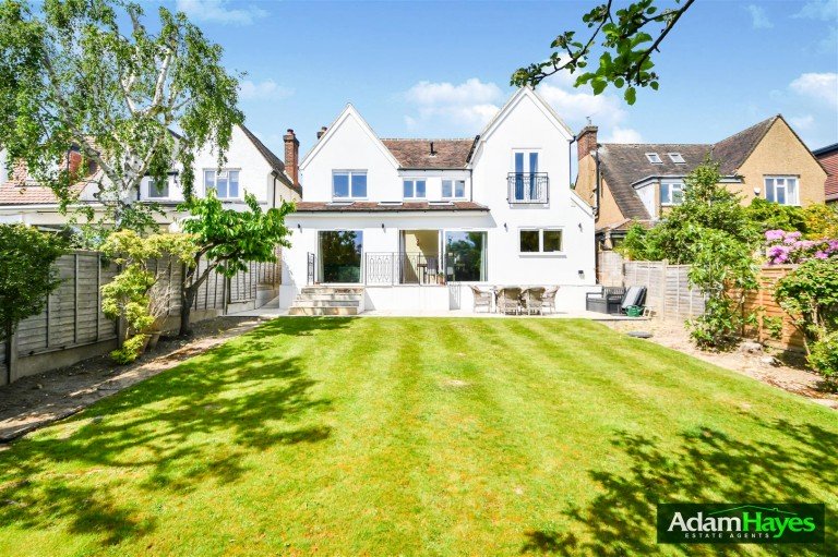Friary Road, North Finchley, N12