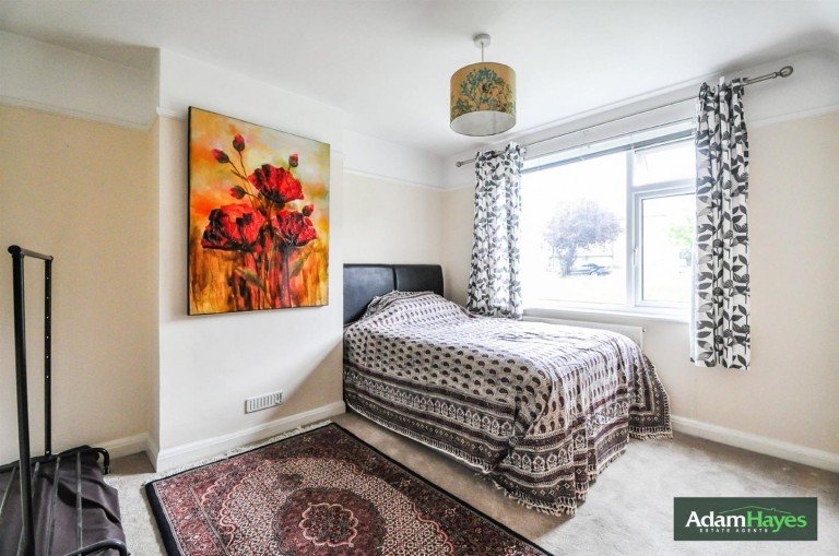 Great North Road, Barnet, EN5