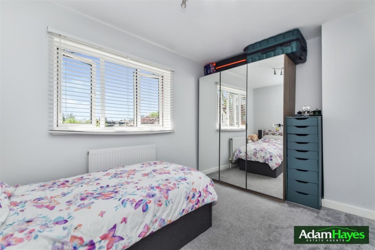 Woodside Lane, North Finchley, N12