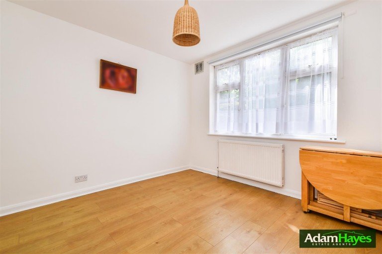 Finchley Park, North Finchley, N12