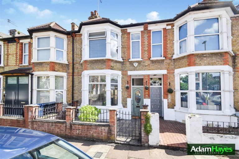Glebe Road, Finchley Central, N3