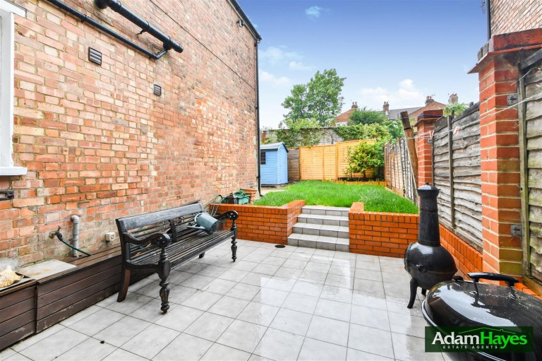 Glebe Road, Finchley, N3