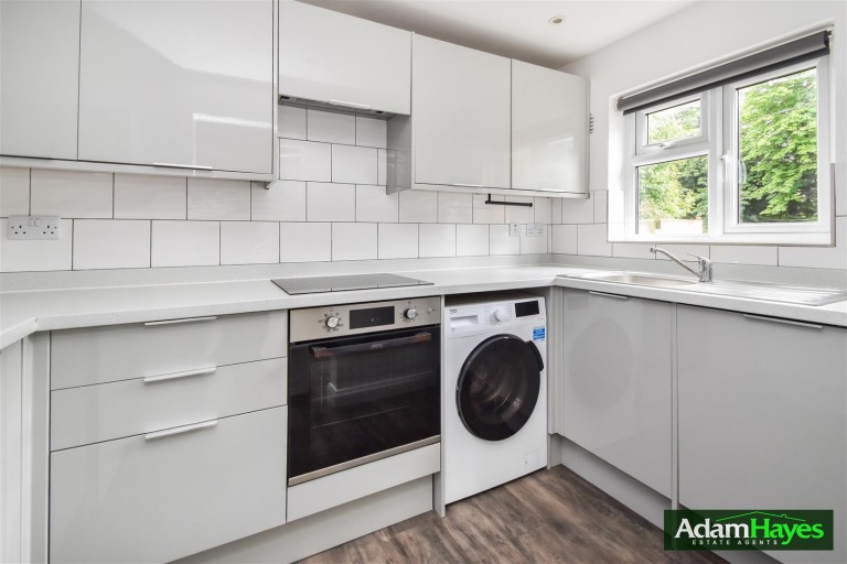 Lankaster Gardens, East Finchley, N2