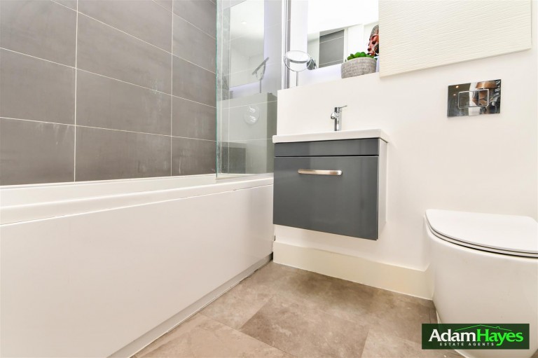 Edgewood Mews, Finchley, N3