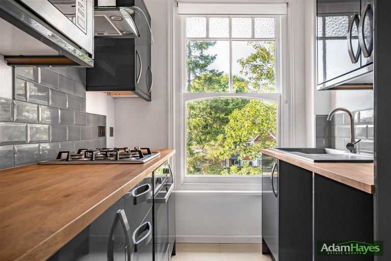 Torrington Park, North Finchley, N12