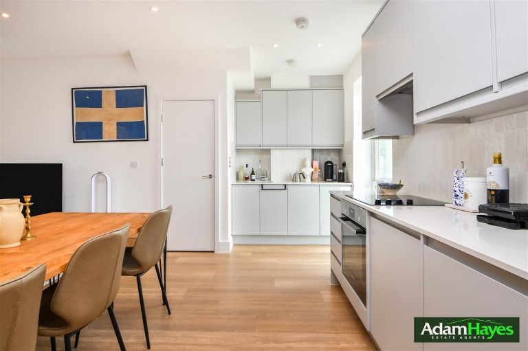 Edgewood Mews, Finchley, N3