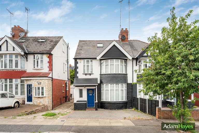 Thurlestone Avenue, North Finchley, N12