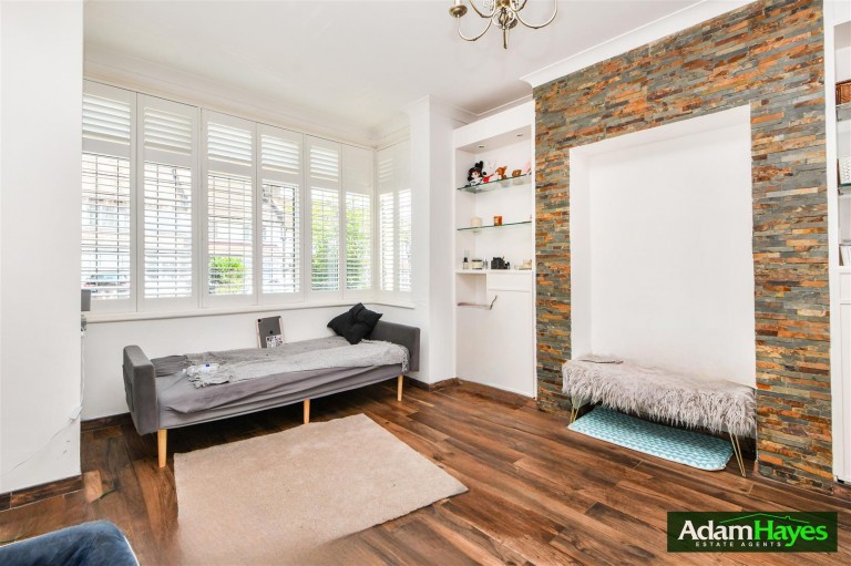 Woodgrange Avenue, North Finchley, N12