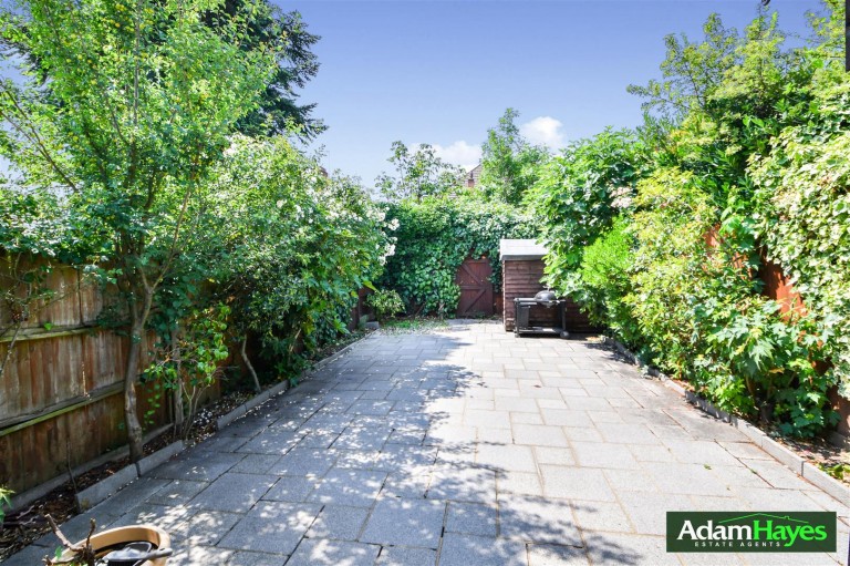 Woodgrange Avenue, North Finchley, N12