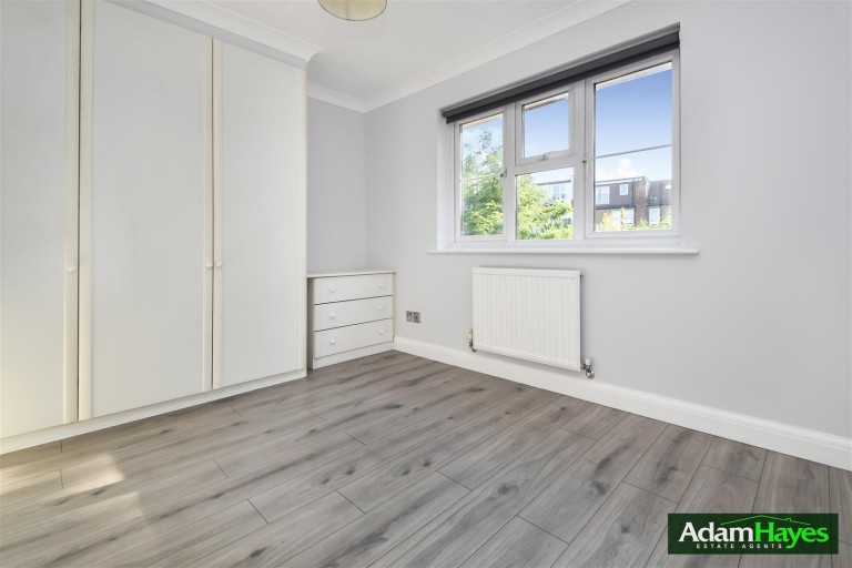 Hemingford Close, North Finchley, N12