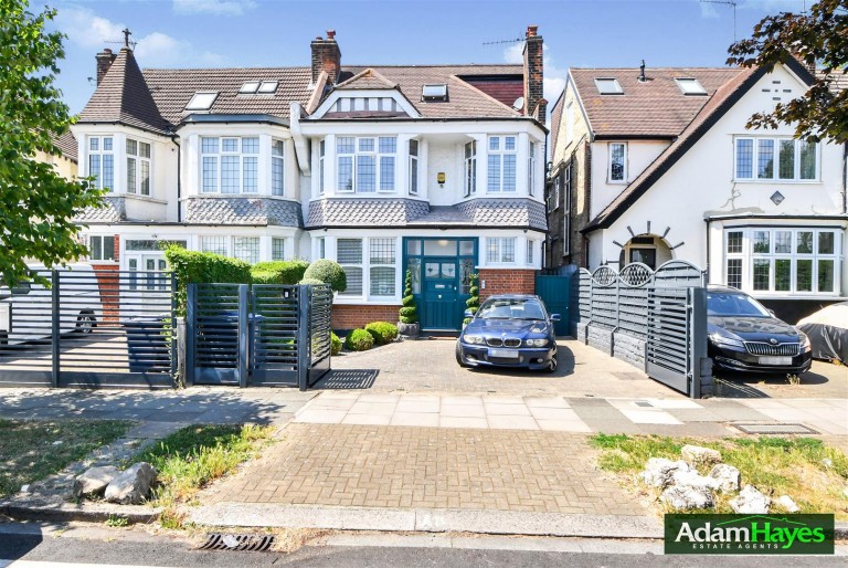 Hilton Avenue, North Finchley, N12