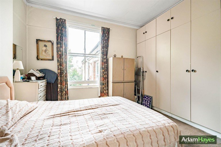 Lichfield Grove, Finchley Central, N3
