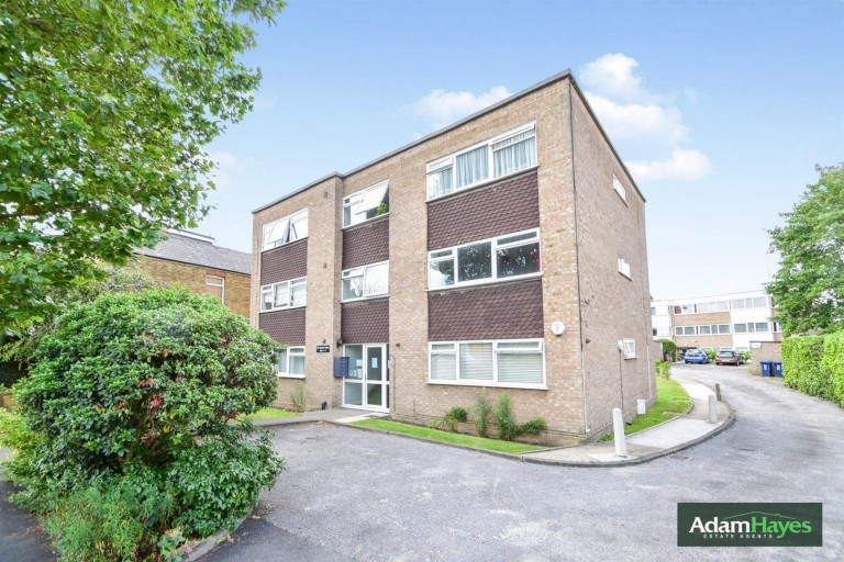 Hutton Grove, North Finchley, N12